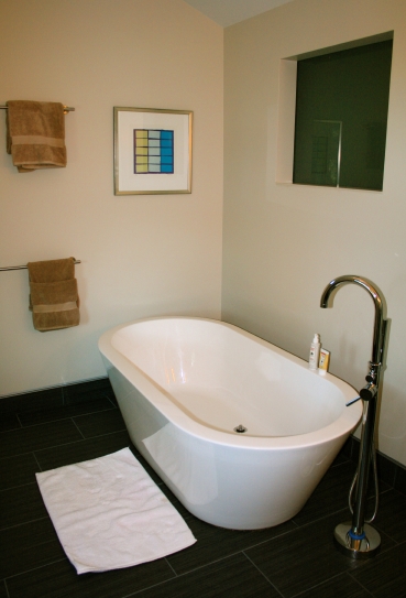 Green House Master Bathroom