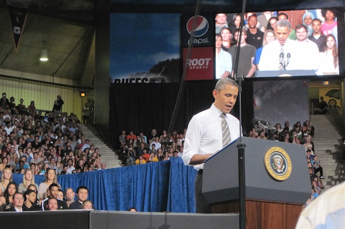 Obama at podium 1