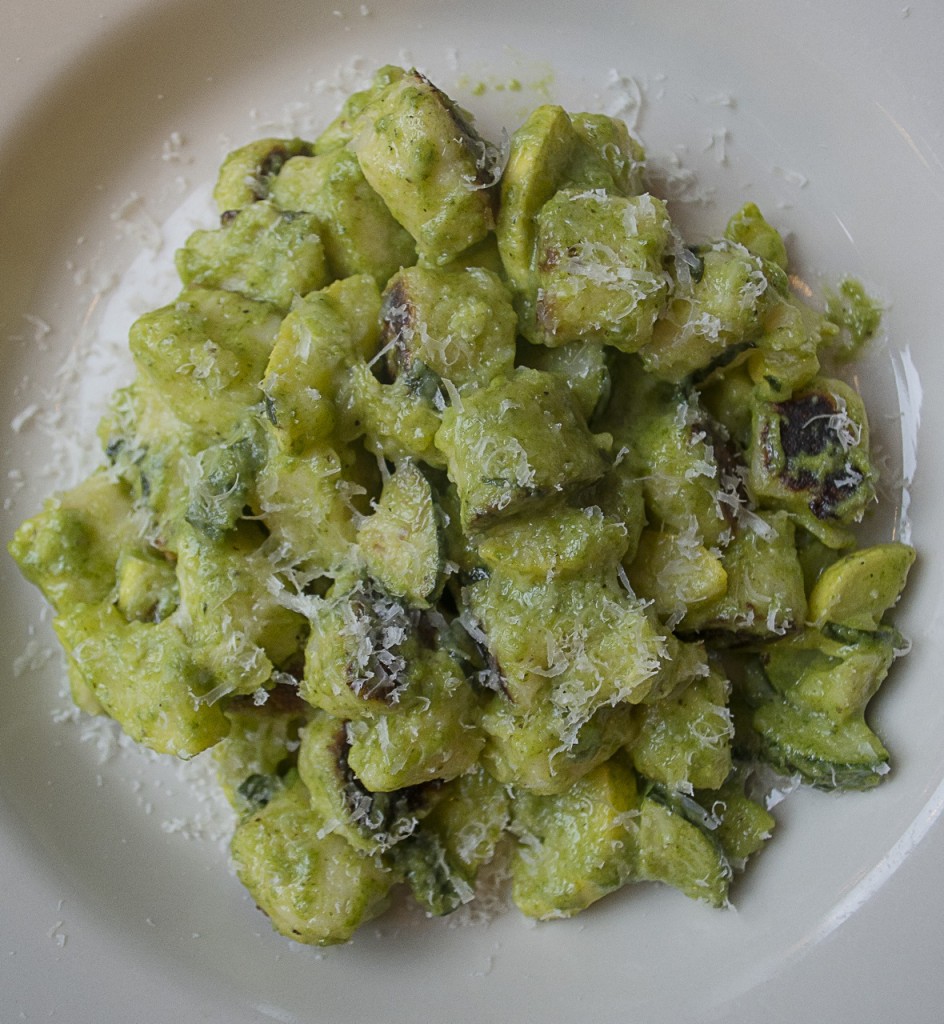 Pesto gnocchi ©Allie Stoudt