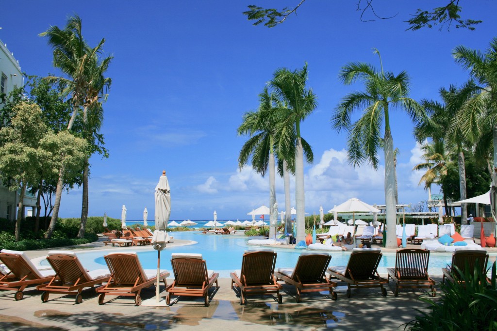 Poolside at The Regent Grand hotel ©Laurel Kallenbach