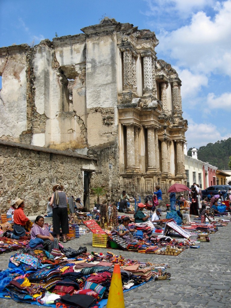 Market beneath the ruins of El Carmen Church in Antigua ©Laurel Kallenbach