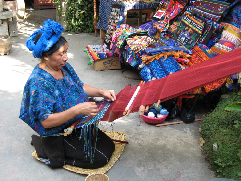 Weaver woman in Antigua ©Laurel Kallenbach